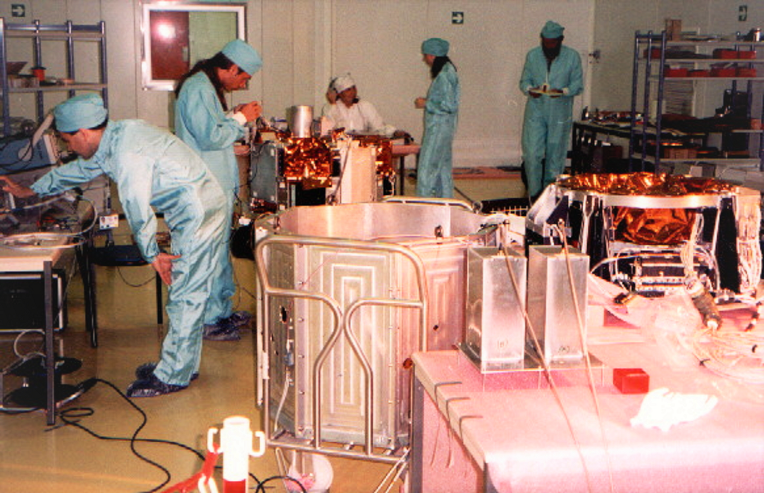 Launch preparation of YES at Kourou, 1997