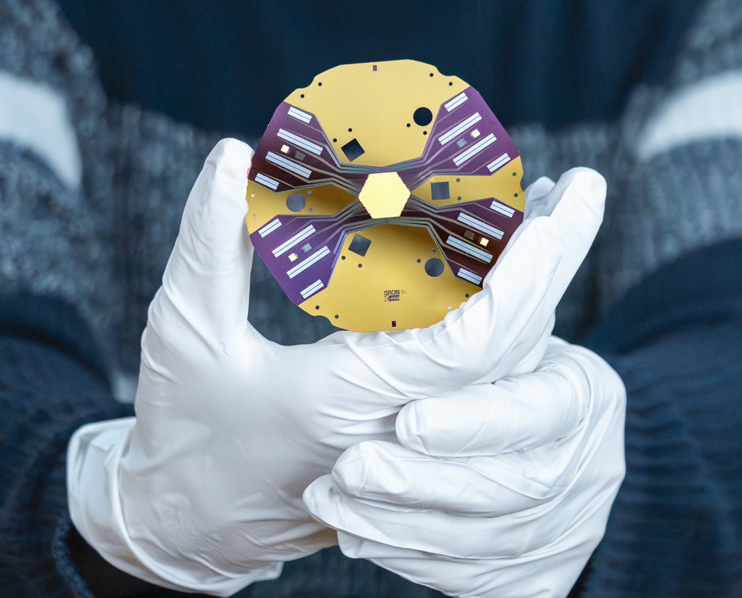 Full-size X-IFU–compatible TES detector array developed at SRON. Credit: SRON/Nagayoshi