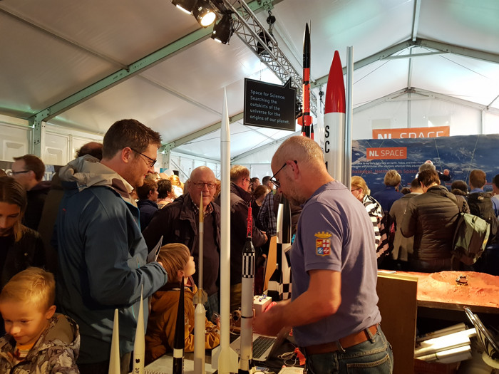 NL Space tent bij de ESTEC opendag 2019