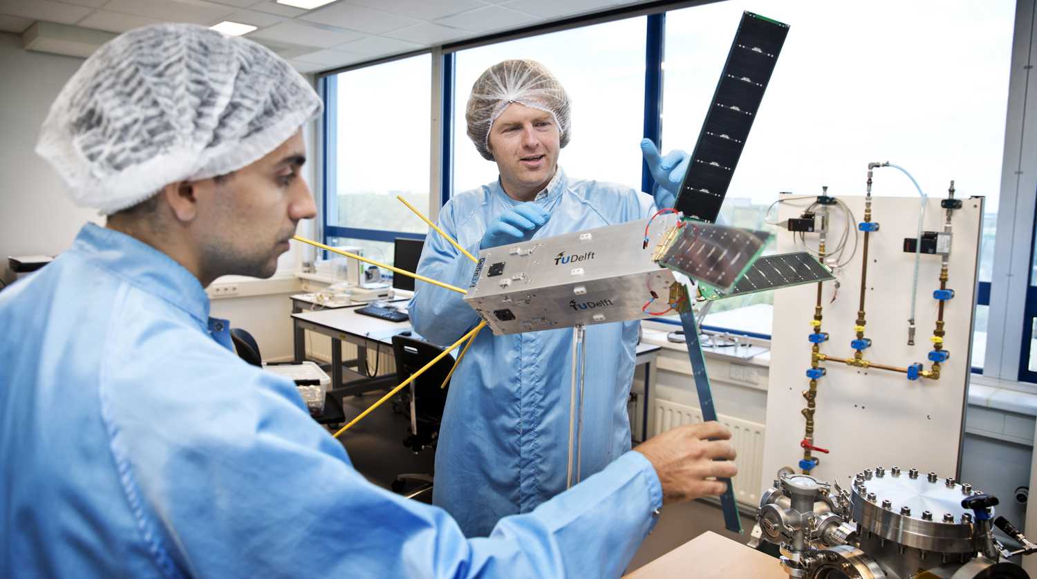 Cleanroom Space Engineering TU Delft